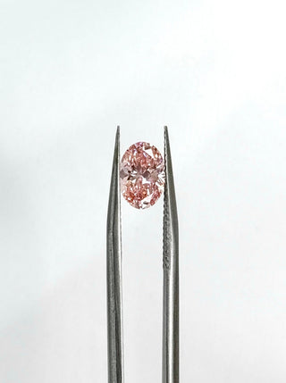 1.50cts Oval-cut Vivid Pink Lab Grown Diamond