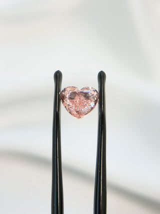 3.14cts Heart-cut Vivid Pink Lab Grown Diamond