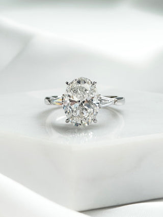 3.08cts Oval Classic Three Stones Ring