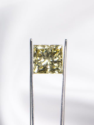 9.15cts Princess-cut Vivid Yellow Lab Grown Diamond