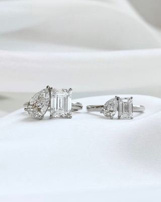Emerald & Pear Diamond Toi Et Moi Ring