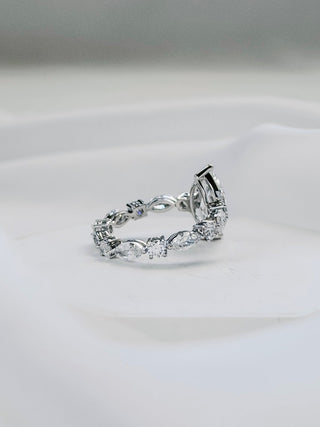 1.50cts Celia Marquise & Round Diamonds Ring