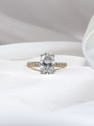 2.04ct Solitaire Oval Diamond Pavé Ring