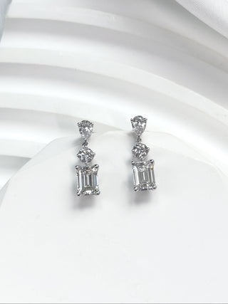 0.75ct Emerald Diamond Drop Earrings