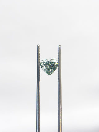1.03cts Heart-cut Vivid Green Lab Grown Diamond