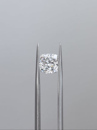 2.52cts Cushion-cut Diamond