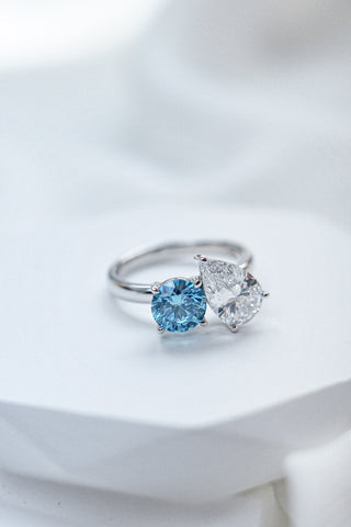 1.00cts Blue Round & 1.50cts Pear Diamond Toi Et Moi Ring